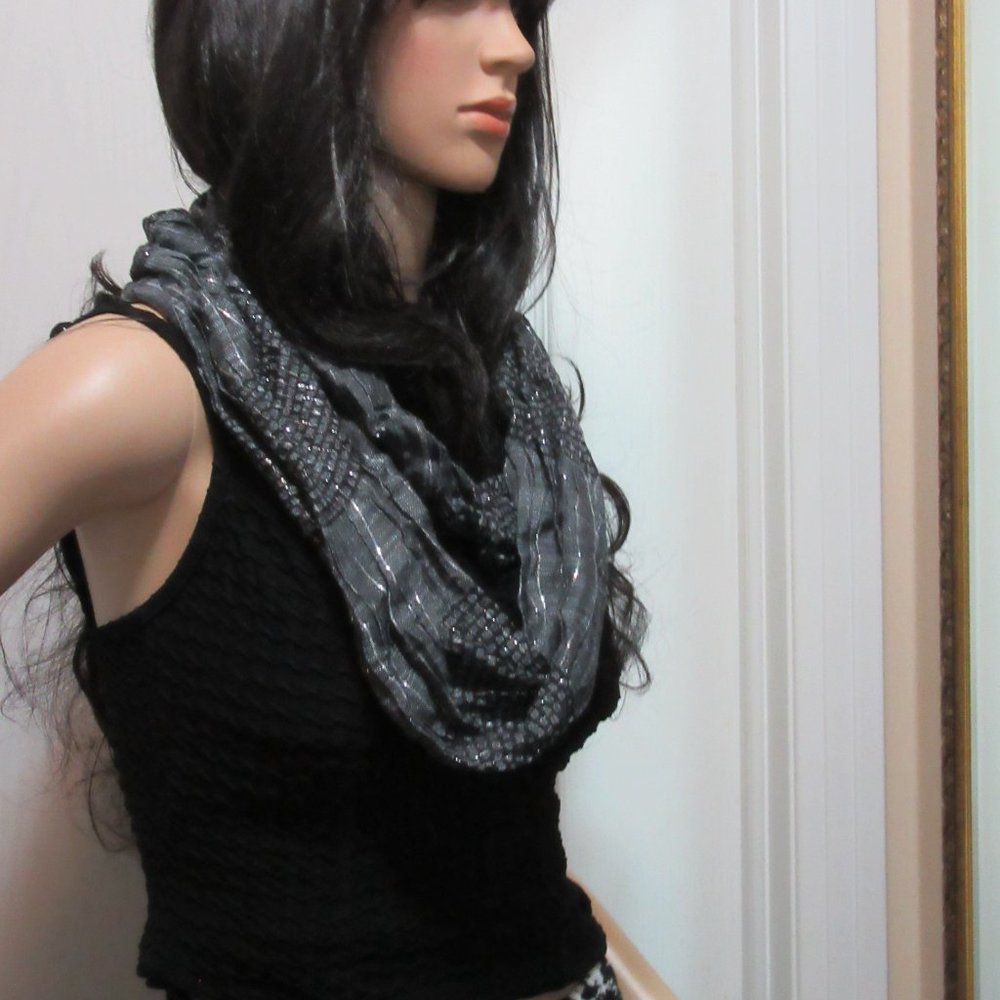 New Infinity Scarf - Picture 3 of 7